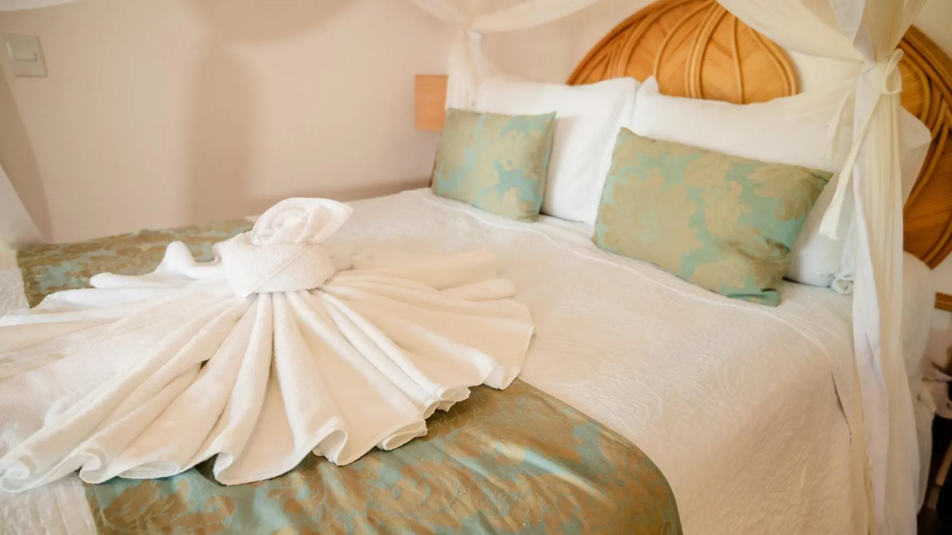 Pousada Villa Taina - Arraial D'Ajuda, Bahia Порту-Сегуру Бразилия